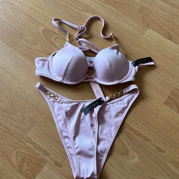 Victoria Secret Swim Set - Picture 8 of 10